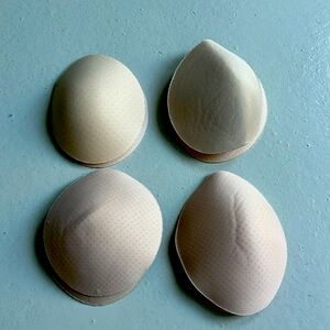 Four sets Lululemon Sports Bra pad inserts size 6